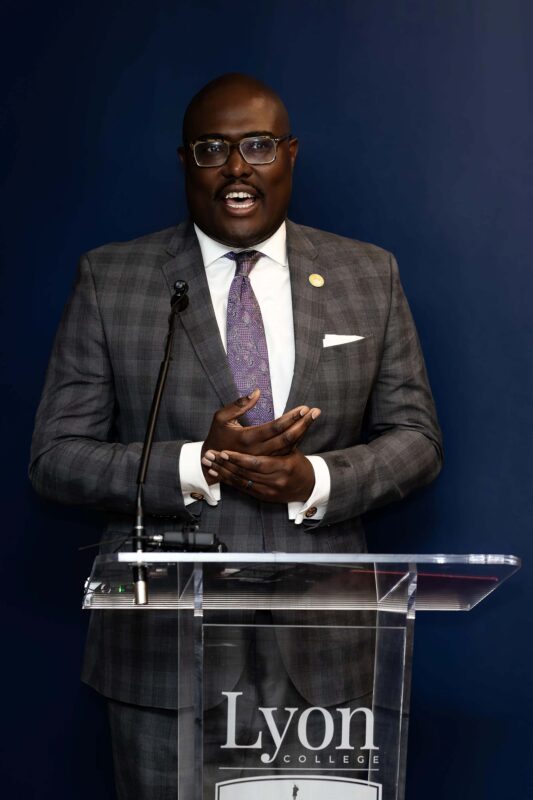 Little rock mayor speaking at Lyon college